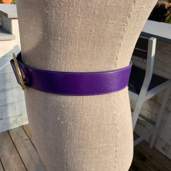 Vintage Purple Leather Statement Gold Buckle Retro 80s 90s Glam Waist Belt - Picture 3 of 13